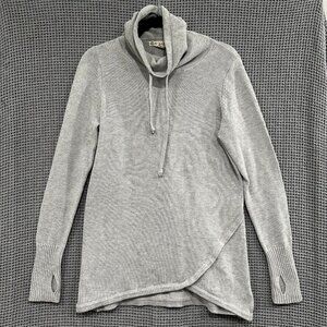 Akini cowl neck long sleeve gray sweater with thumb holes Medium